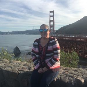 Meet your Posher, Alejandra